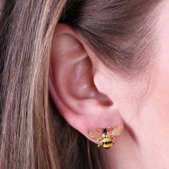 gold and enamel bumble bee stud earrings O21A0983 900x900 (1)